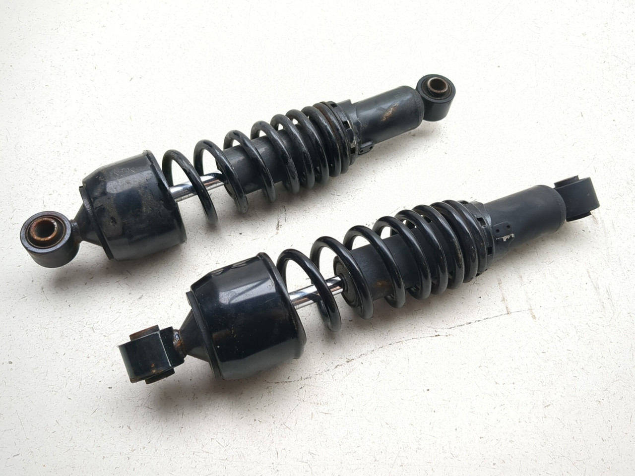 09-13 Harley-Davidson Sportster Iron XL883N Rear Left Right Shock