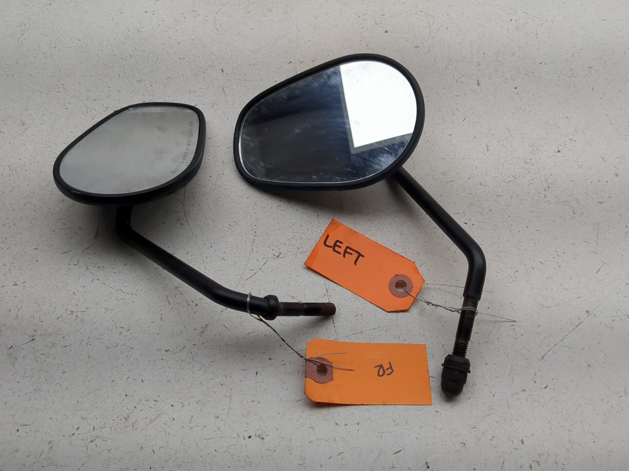 09-13 Harley-Davidson Sportster Iron XL883N Front Left Right