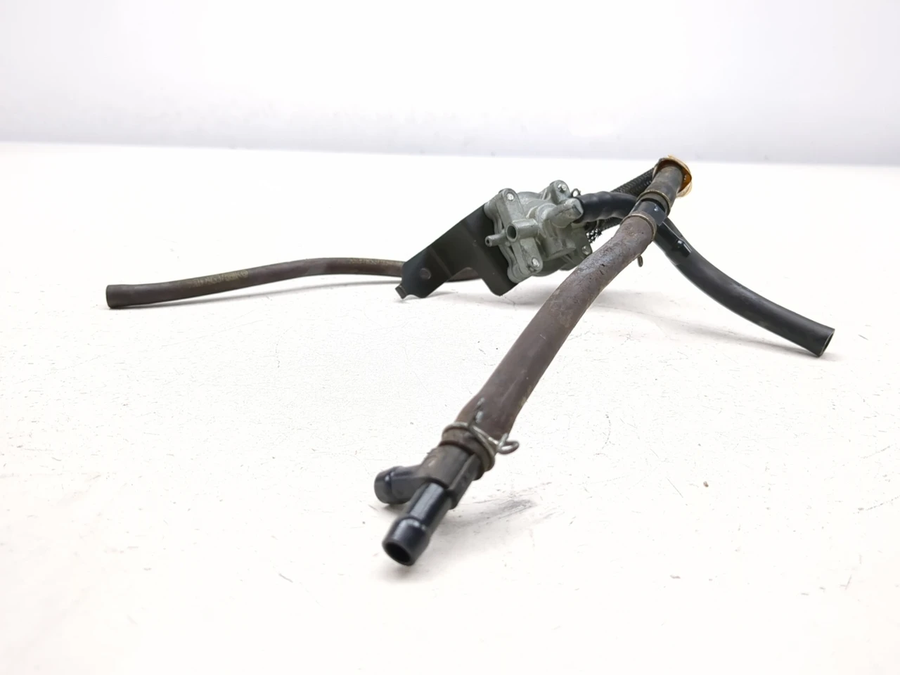 01-05 Kawasaki ZRX1200A ZRX 1200 Vacuum Switch Valve 16126-1404