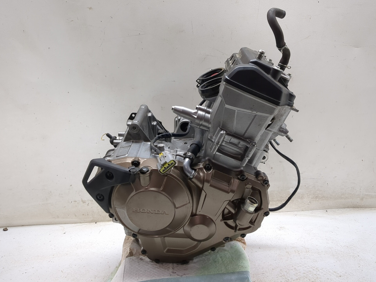 20-25 Honda CRF1100A Africa Twin Engine Motor GUARANTEED - Sun