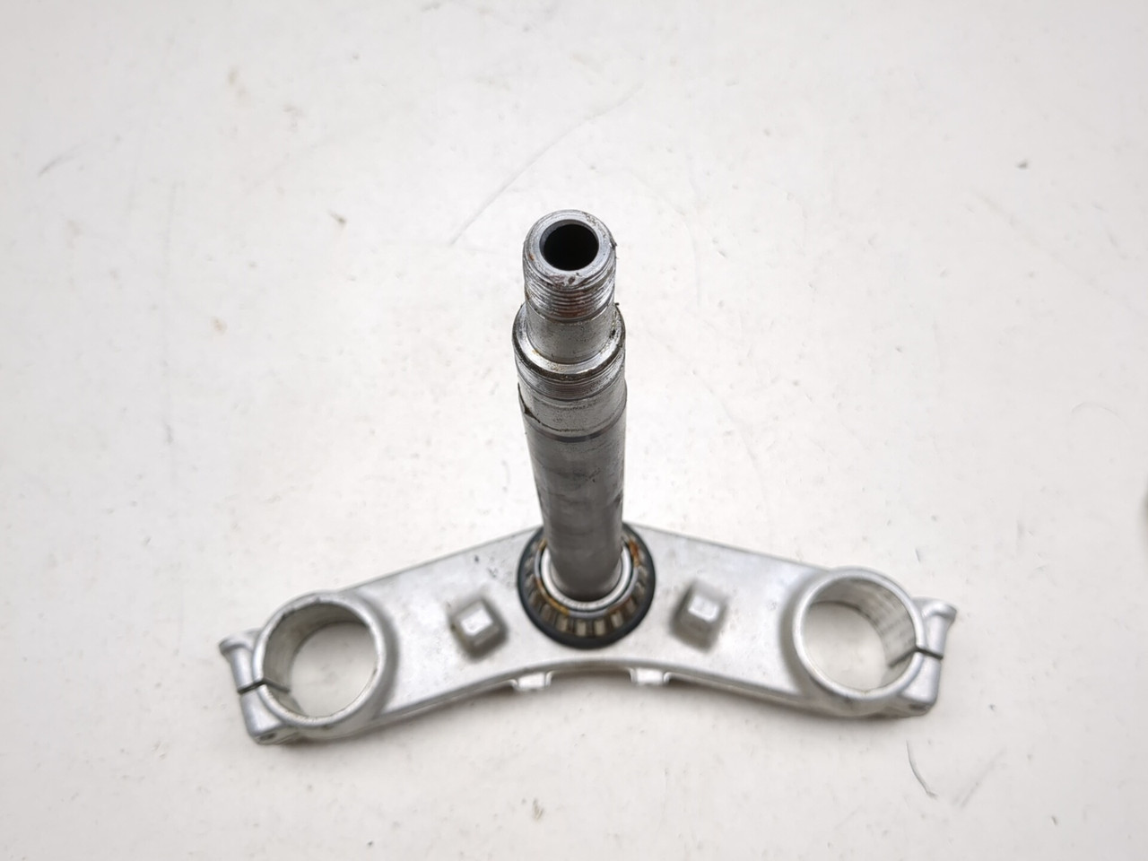 01-05 Kawasaki ZRX1200A ZRX 1200 Lower Triple Tree Yoke Stem Clamp