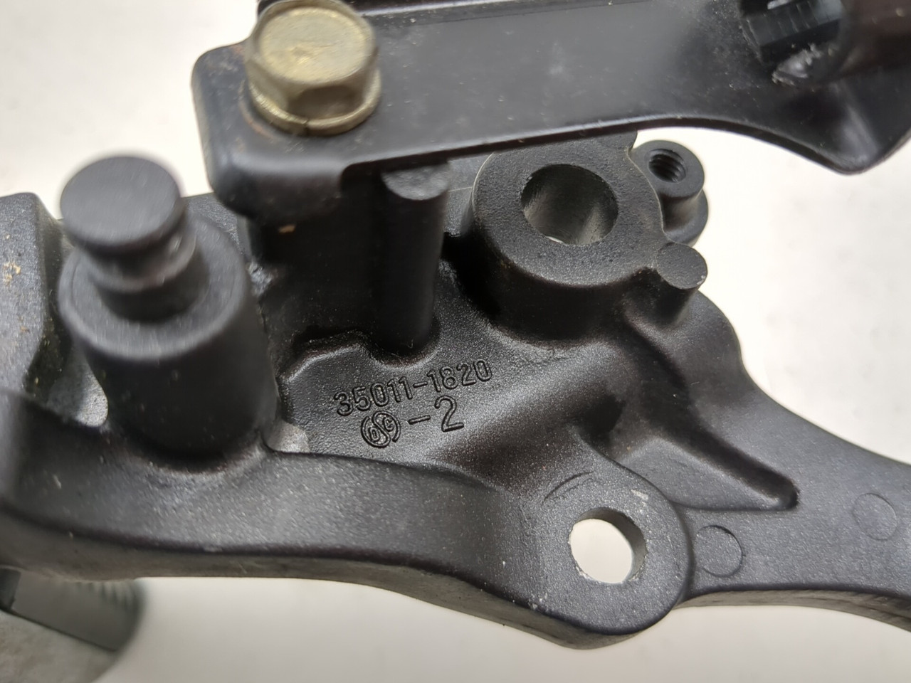 01-05 Kawasaki ZRX1200A ZRX 1200 Front Right Rearset Assembly