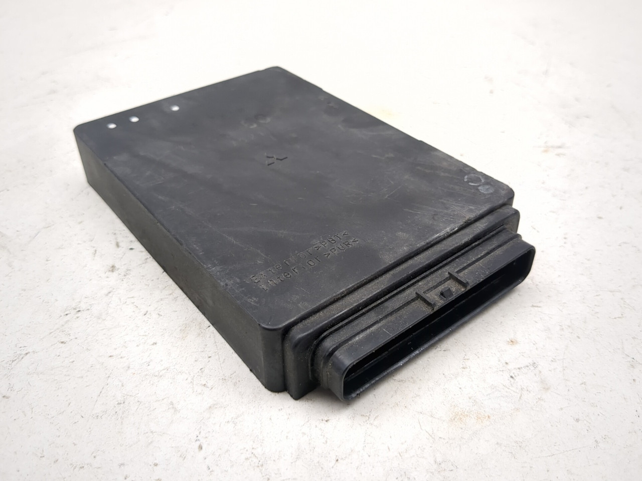 08-16 Yamaha YZF-R6S YZF R6 Ignition Control Unit ECU ECM CDI 5SL-8591A-60-00 08-16 Yamaha YZF-R6S YZF R6 Ignition Control Unit ECU ECM CDI 5SL-8591A-60-00