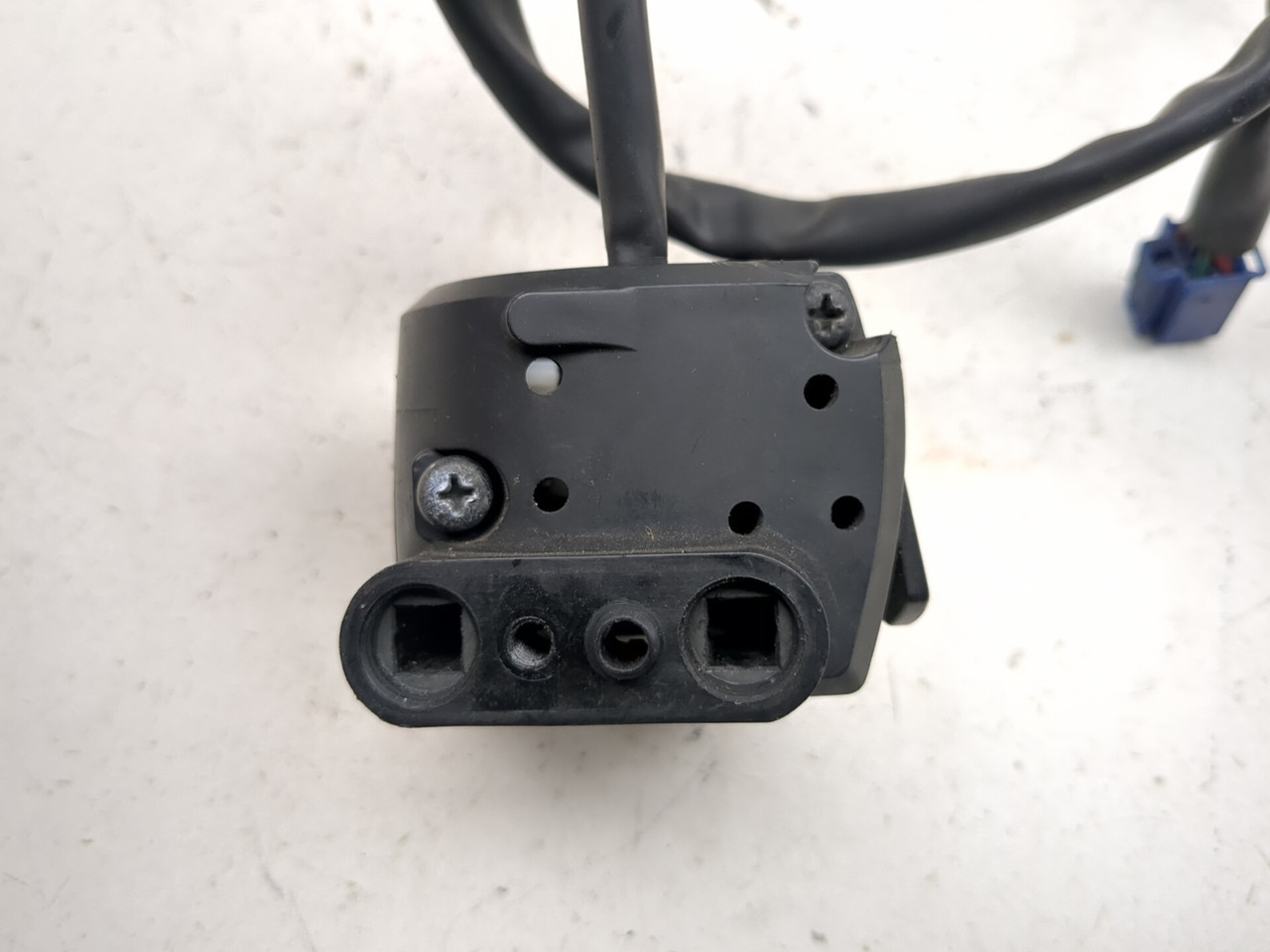 08-16 Yamaha YZF-R6S YZF R6 Right Handlebar Switch 13S-83975-00-00