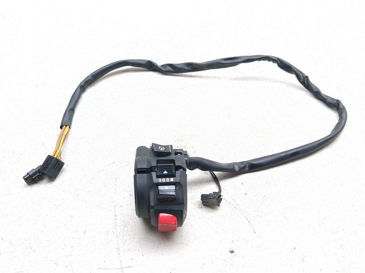 08-20 Suzuki Hayabusa GSX1300R Front Right Handlebar Switch 37200