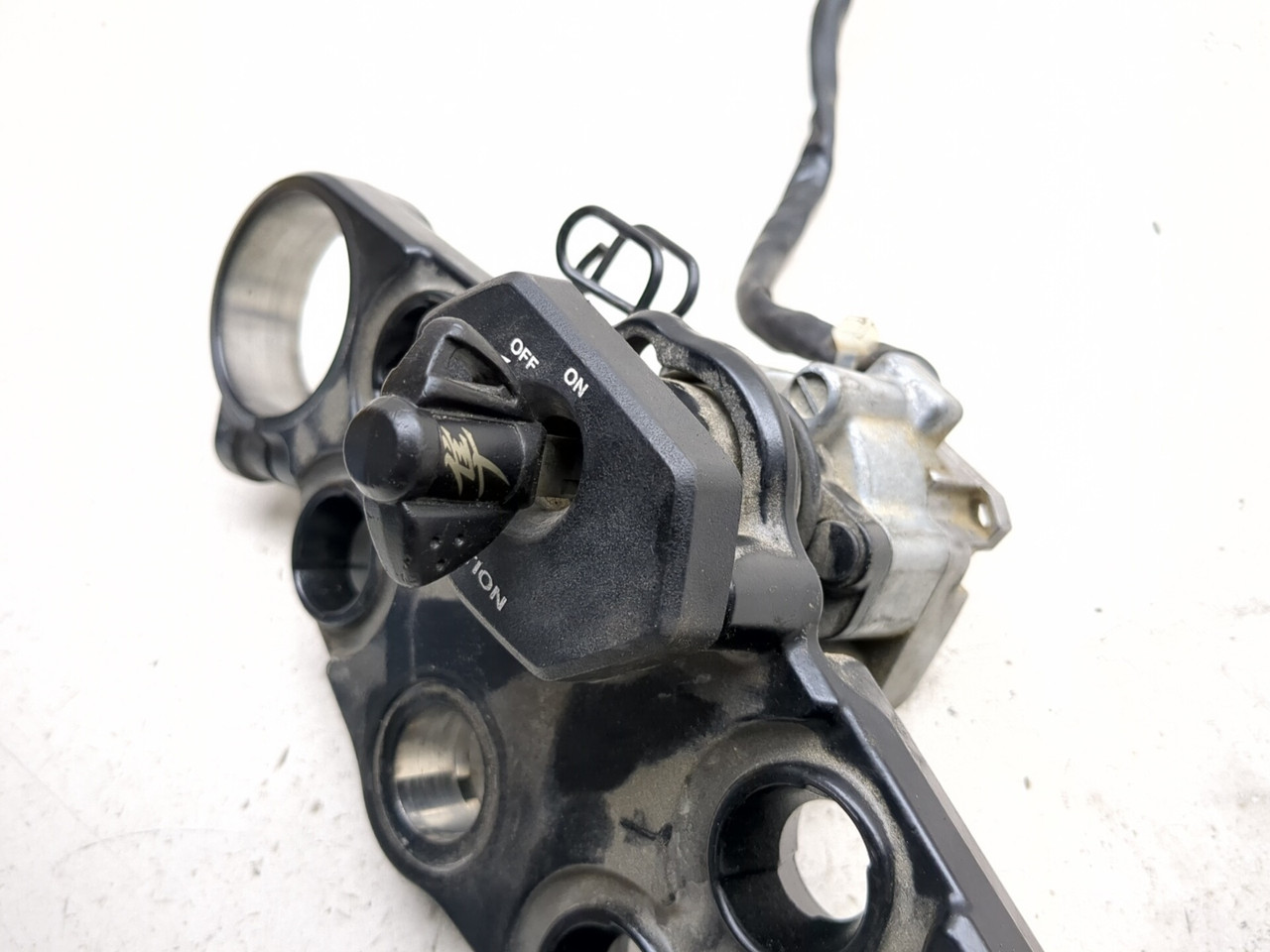 コスト 08-20 Suzuki Hayabusa GSX1300R Ignition Switch Cap Lock Key Kit