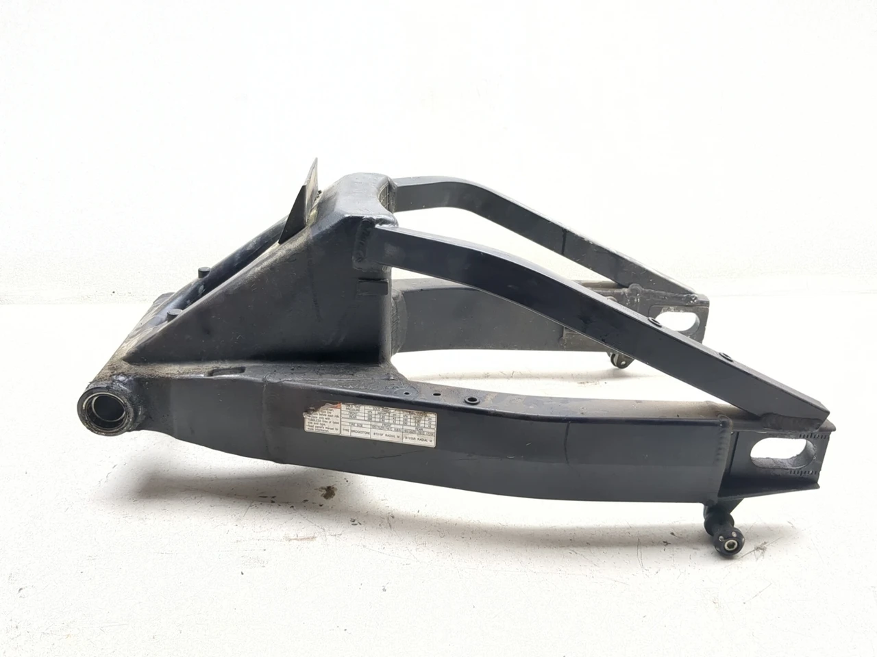 08-20 Suzuki Hayabusa GSX1300R Rear Swingarm 61000-24F41-YAP - Sun 08-20 Suzuki Hayabusa GSX1300R Rear Swingarm 61000-24F41-YAP - Sun