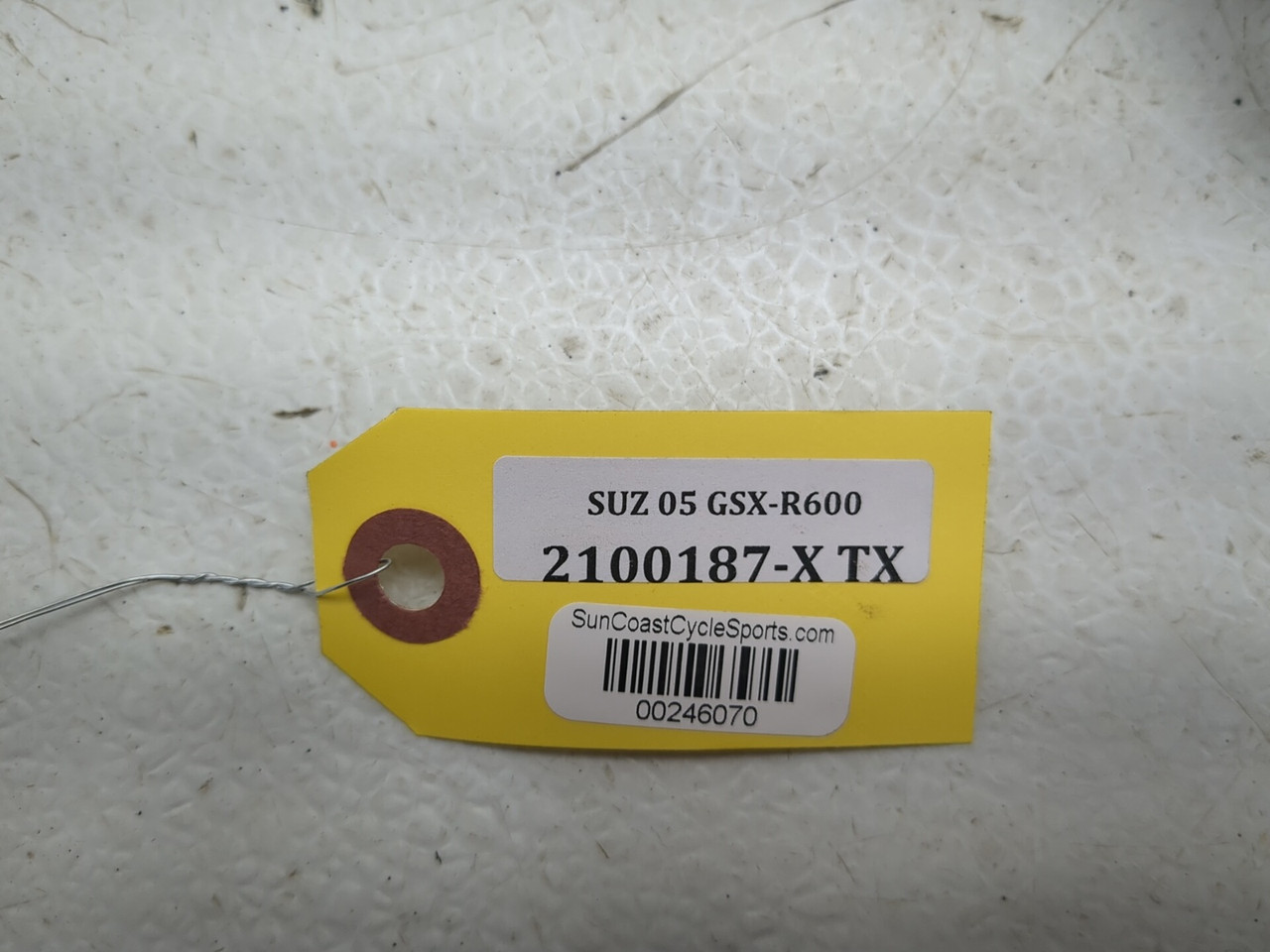 04 05 Suzuki GSXR 600 750 Rear Inner Fender Undertail 63111-29G10
