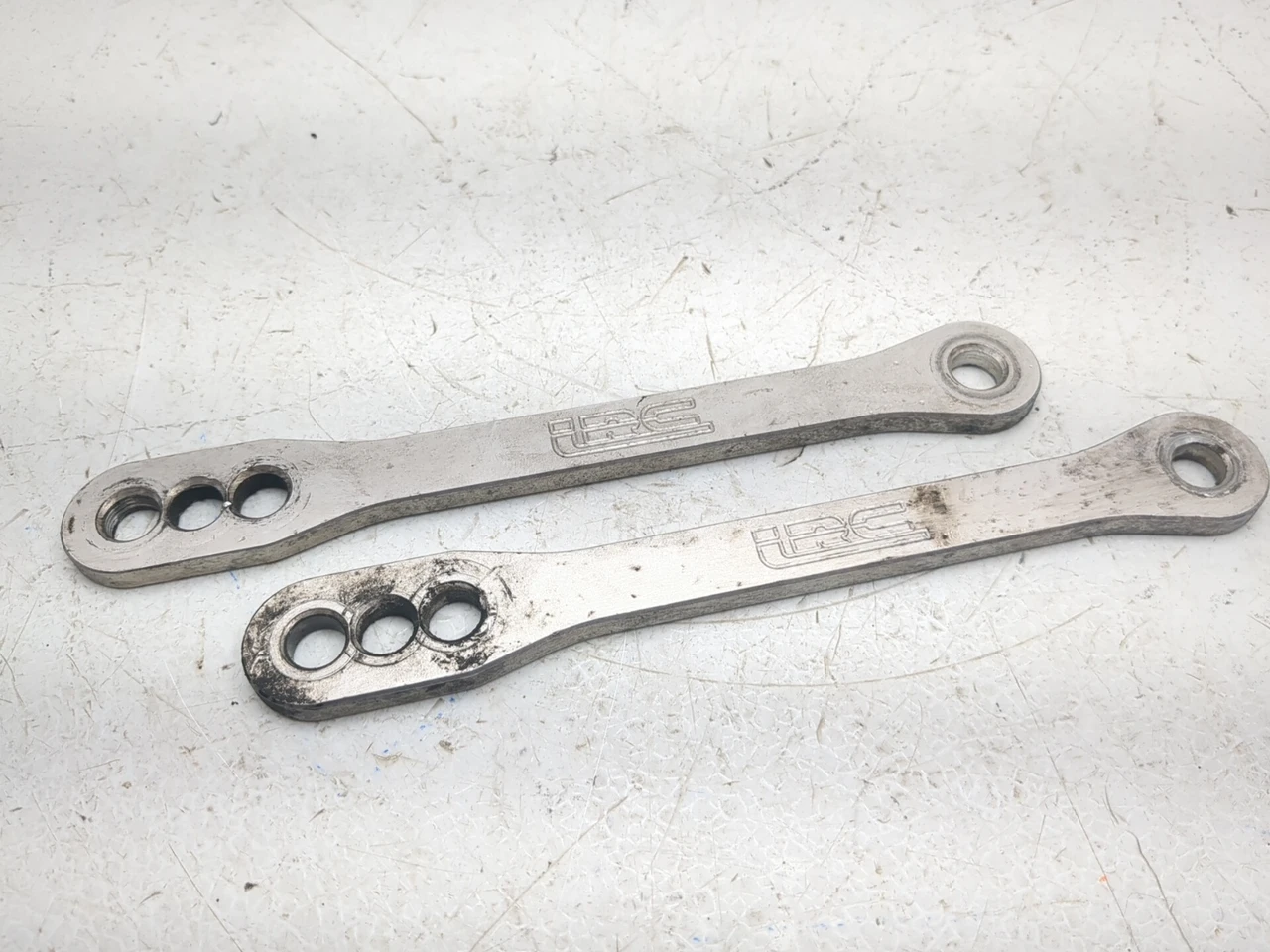 04 05 Suzuki GSXR 600 750 Rear IRC A2798LRC Lowering Link Set