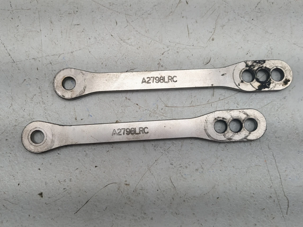04 05 Suzuki GSXR 600 750 Rear IRC A2798LRC Lowering Link Set