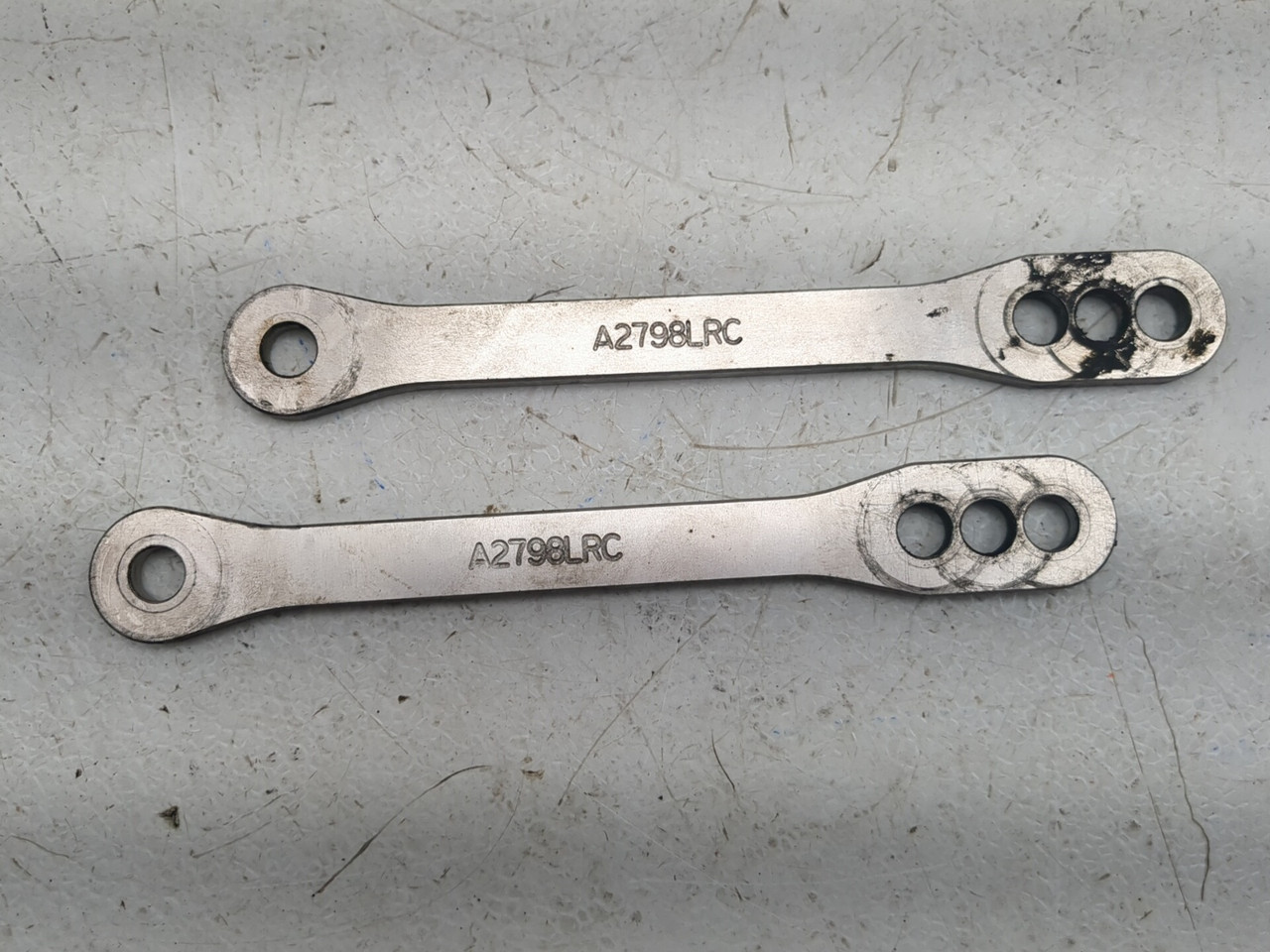 04 05 Suzuki GSXR 600 750 Rear IRC A2798LRC Lowering Link Set