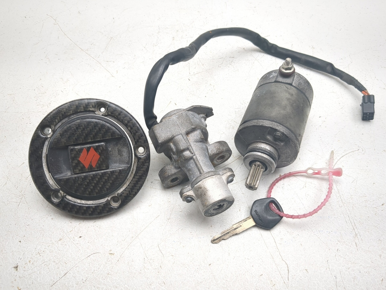 04 05 Suzuki GSXR 600 750 Front Ignition Switch Gas Cap Starter