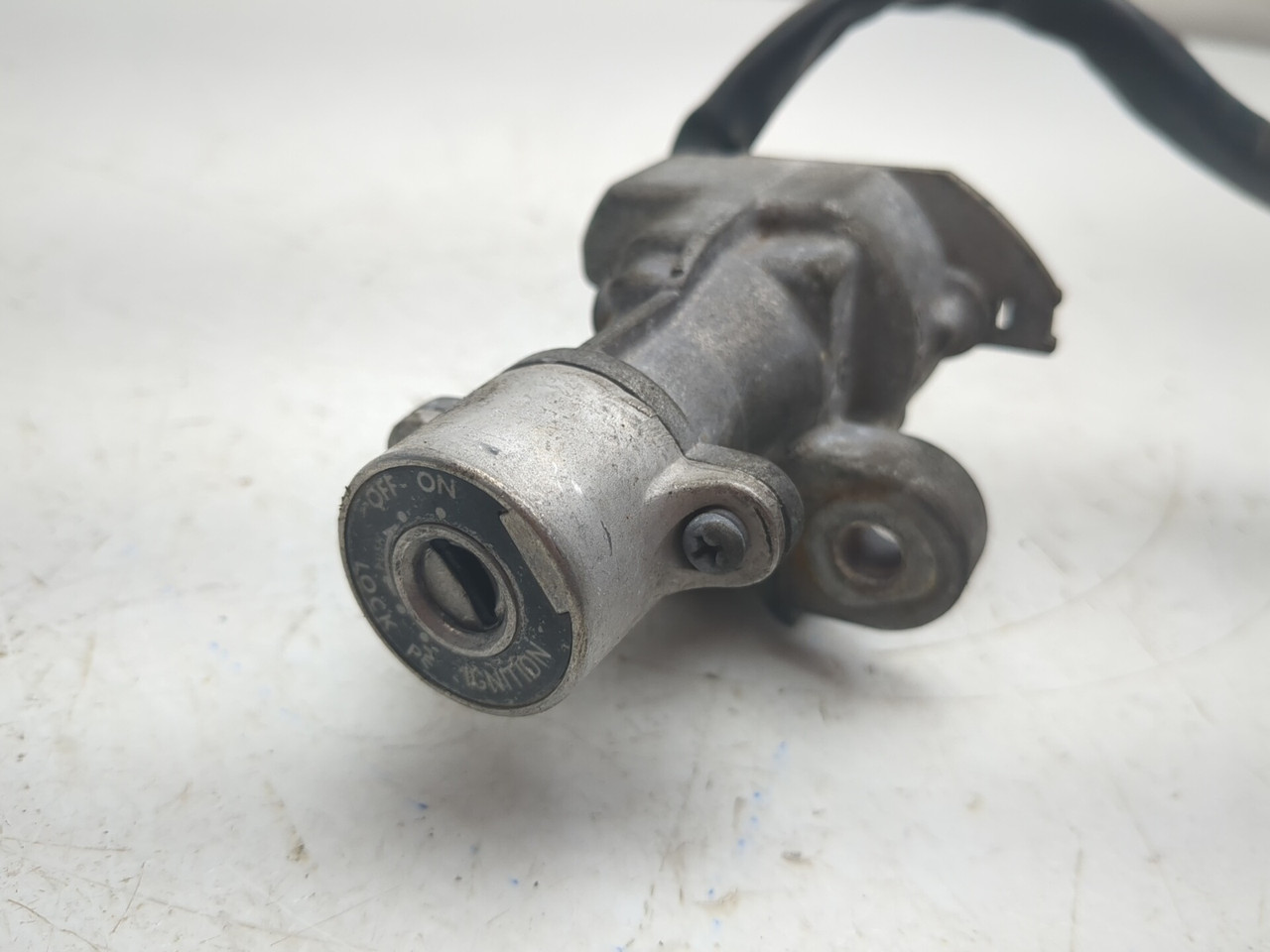 04 05 Suzuki GSXR 600 750 Front Ignition Switch Gas Cap Starter