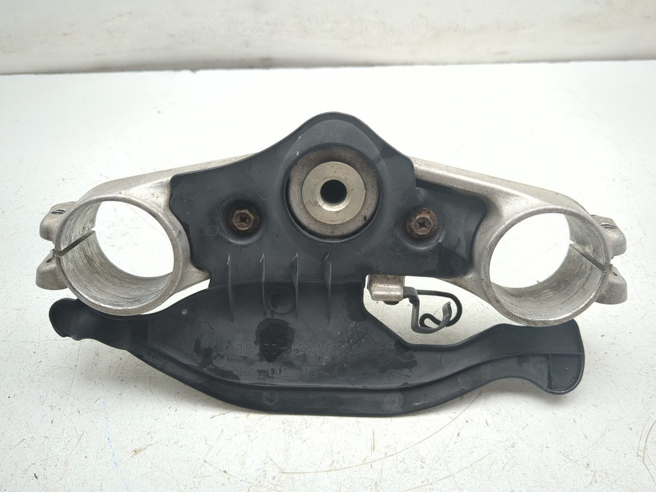 04 05 Suzuki GSXR 600 750 Front Lower Triple Tree Yoke Stem Clamp