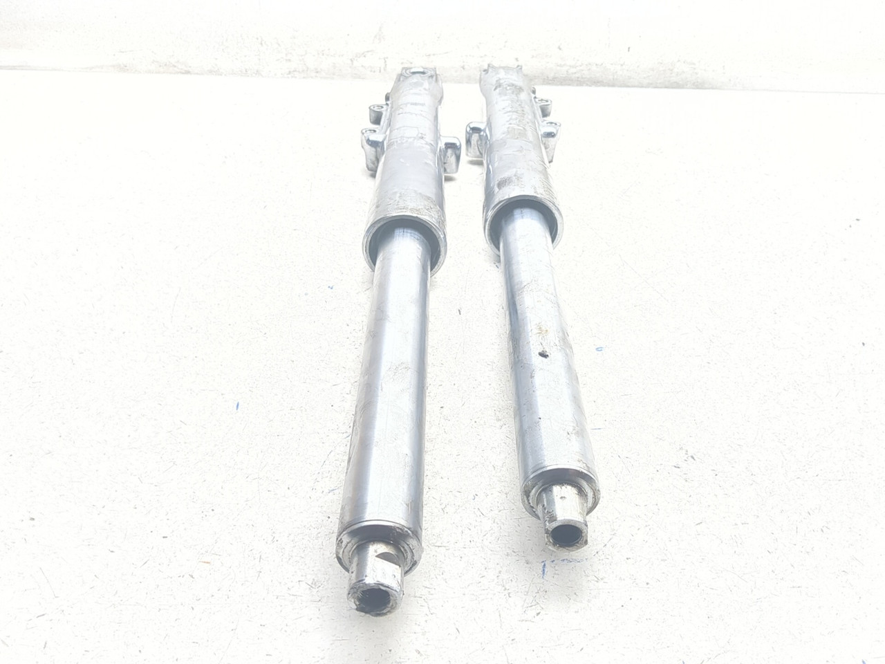 98-06 Harley Ultra C Electra Glide FLHTCUI Front Forks Set