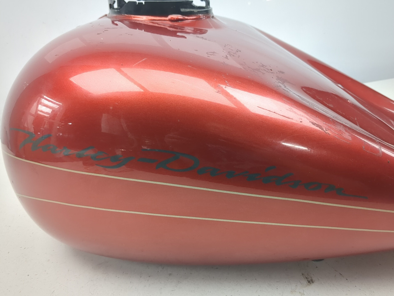 10-13 Harley Davidson Road Glide FLTRX Gas Fuel Tank 61356-08