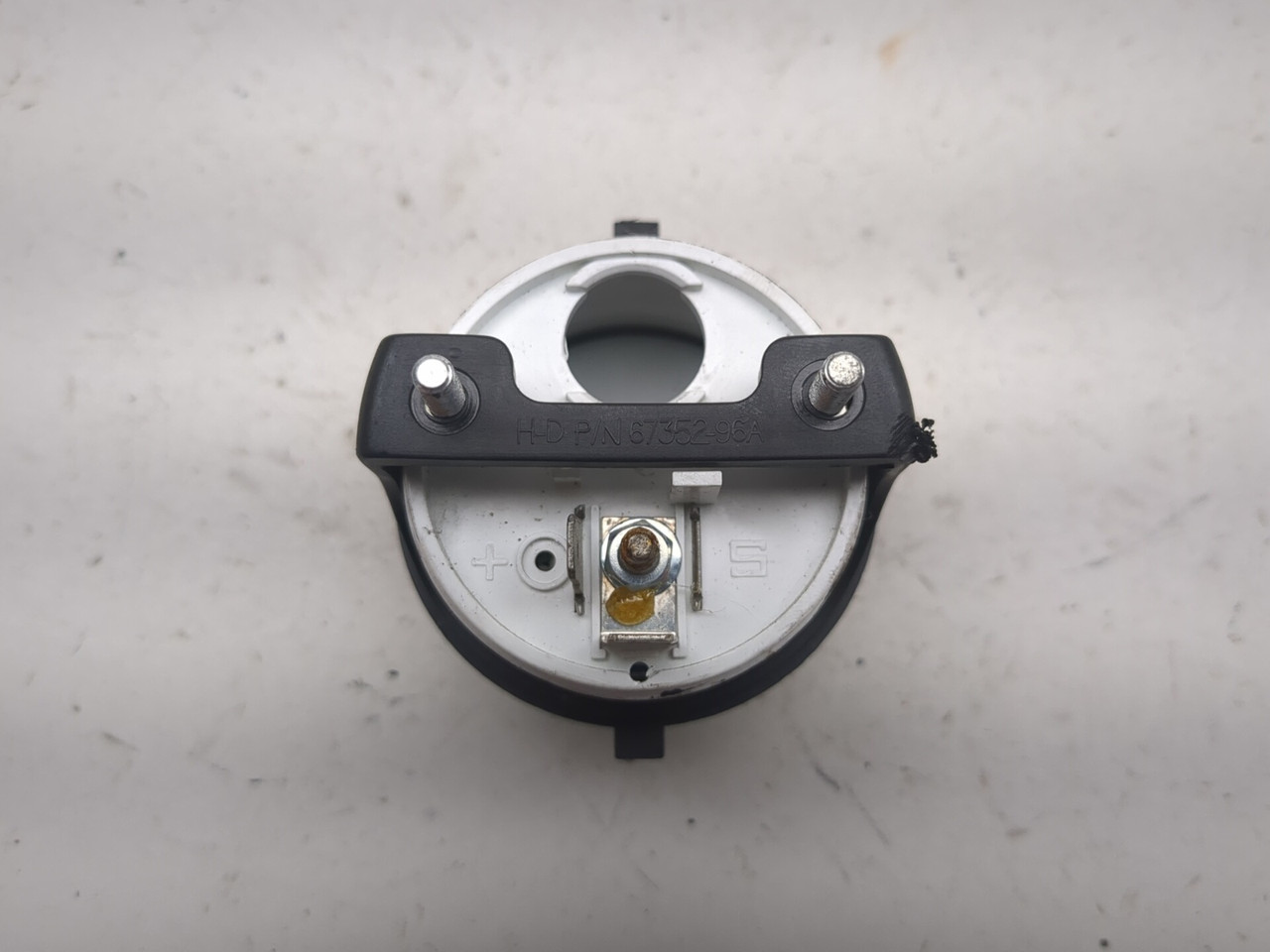 10-13 Harley Davidson Road Glide FLTRX Front Volt Meter Gauge