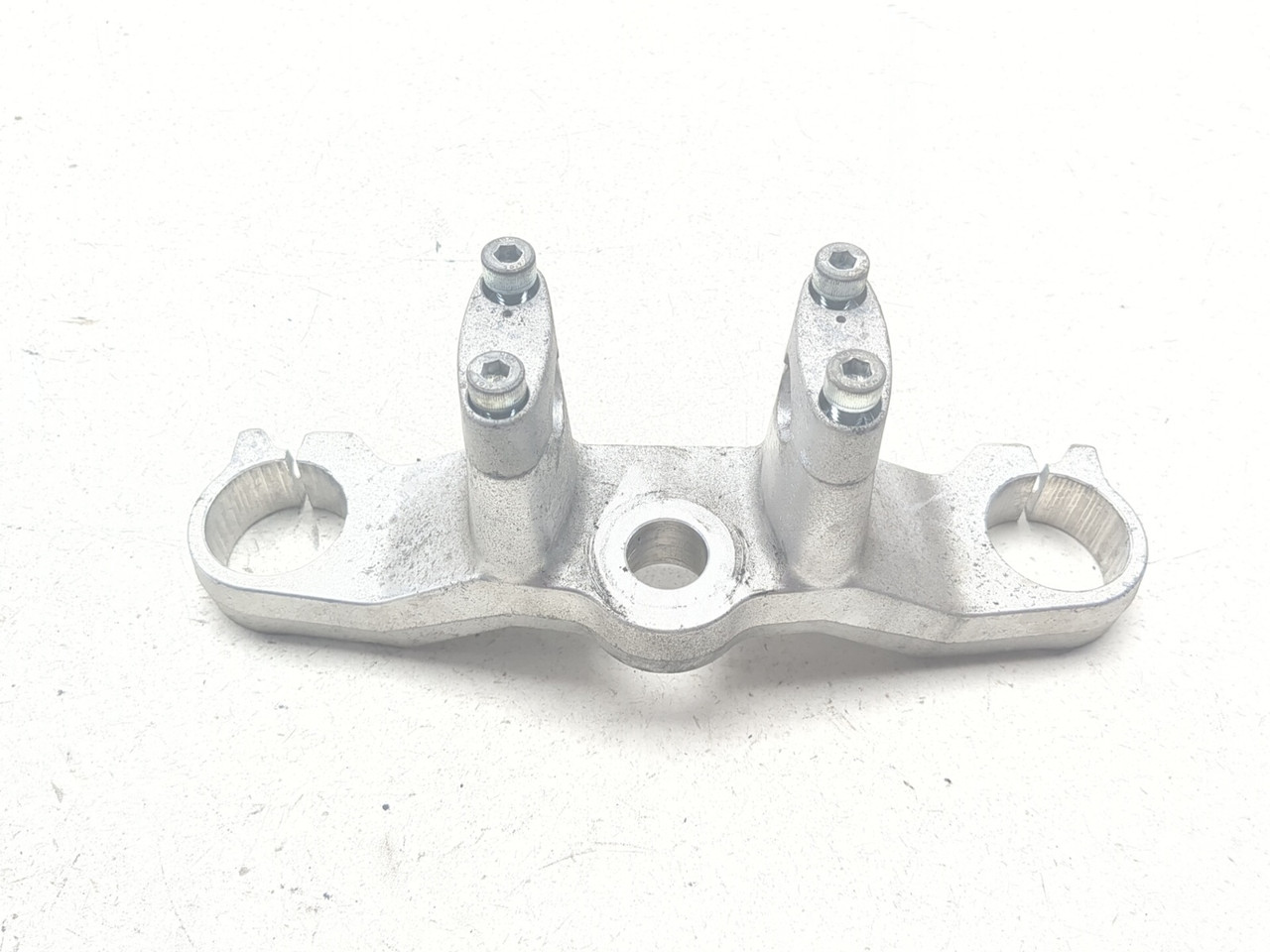 03-12 Suzuki Burgman AN650 Front Upper Triple Tree Clamp 51311