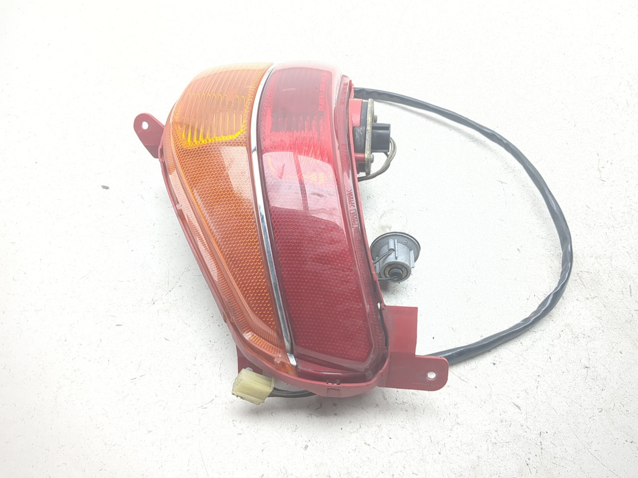 @_＠様 03-12 Suzuki Burgman AN650 Rear Left Tail Light 35604-10G30 - Sun