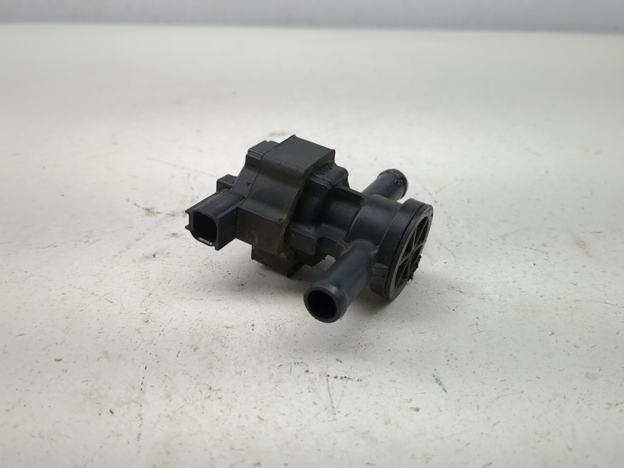 21-25 Kawasaki KLX 300 SM Air Switching Valve 16126-0033 - Sun