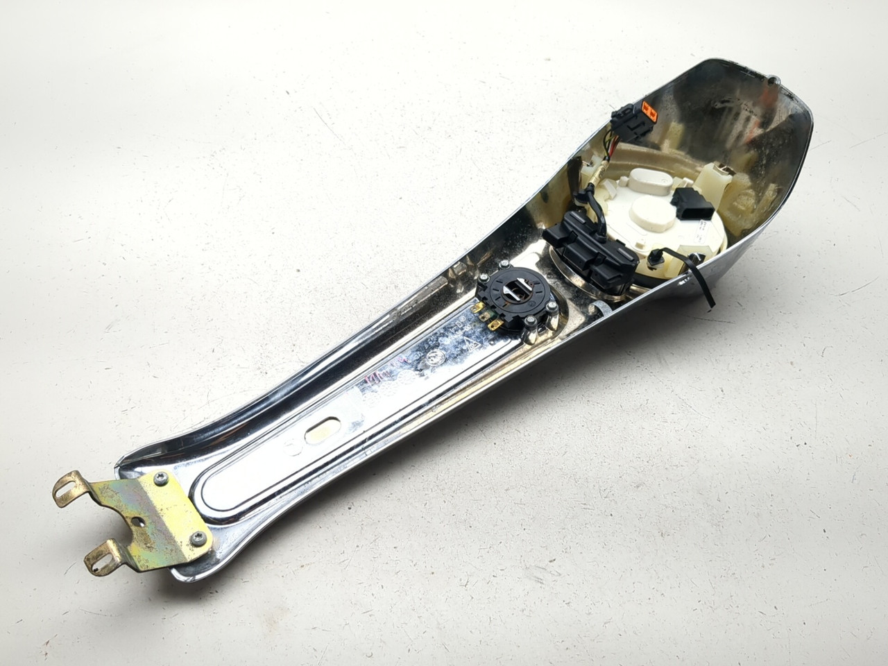 03-04 Harley HD Softail Deuce Screamin' Eagle FXSTDSE Gas Tank