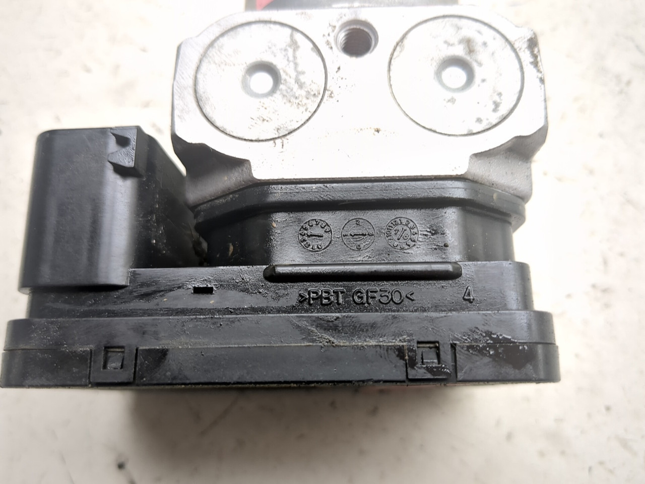 16-18 Honda CRF1000 Africa Twin ABS Modulator Pump 57110-MKK-D01