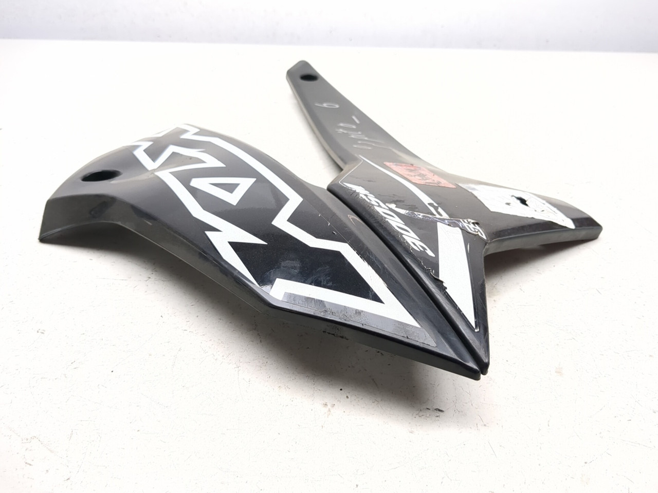 21-25 Kawasaki KLX 300 SM Front Left Radiator Shroud Cover 49089