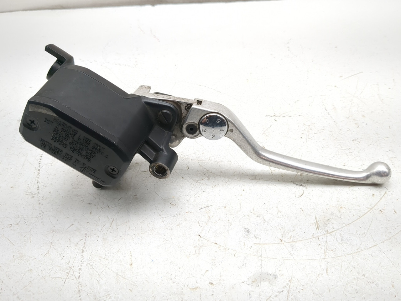 rhino様 11-16 Moto Guzzi Stelvio 1200 NTX Front Right Brake Master