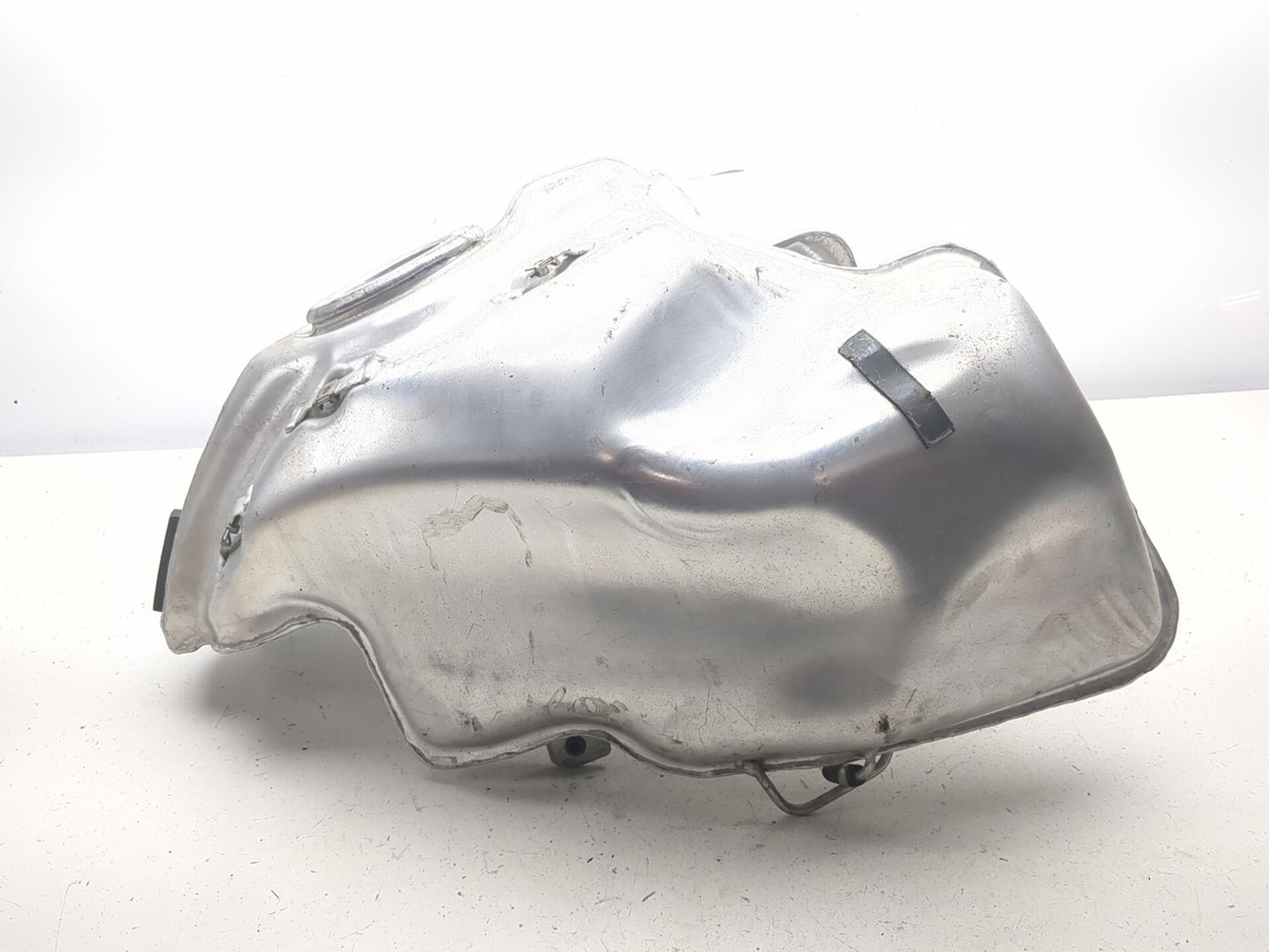 98-05 BMW R1100 S Gas Fuel Tank 16112328059 - Sun Coast Cycle
