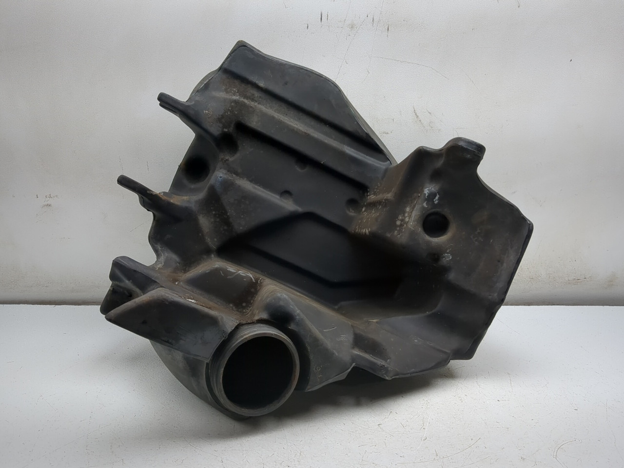 ＢＭＷ　純正 C1000　タンク 03-05 BMW K1200GT Gas Fuel Tank - Sun Coast Cycle Sports | Used