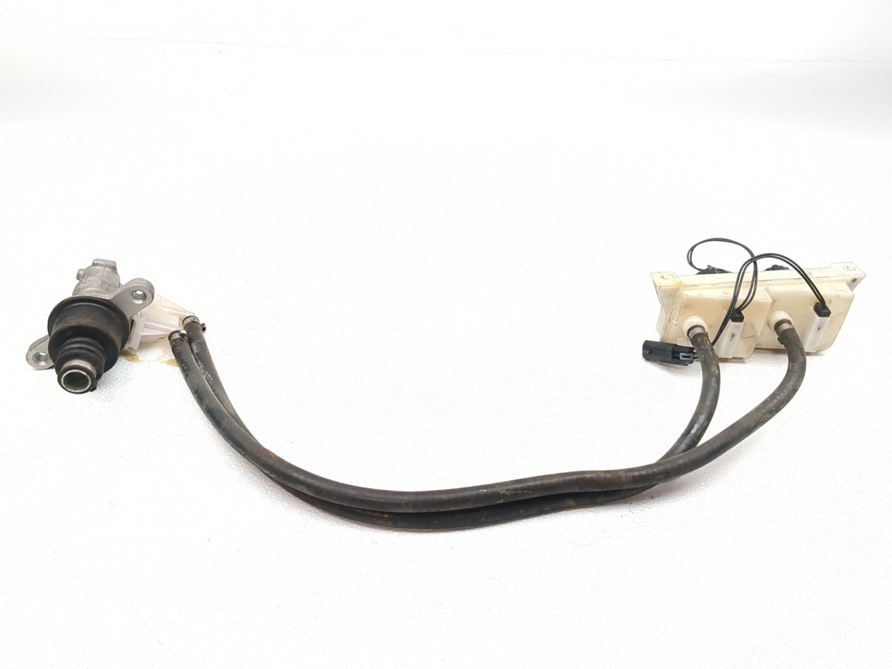 10-13 Can Am Spyder RT Right Brake Master Cylinder Reservoir