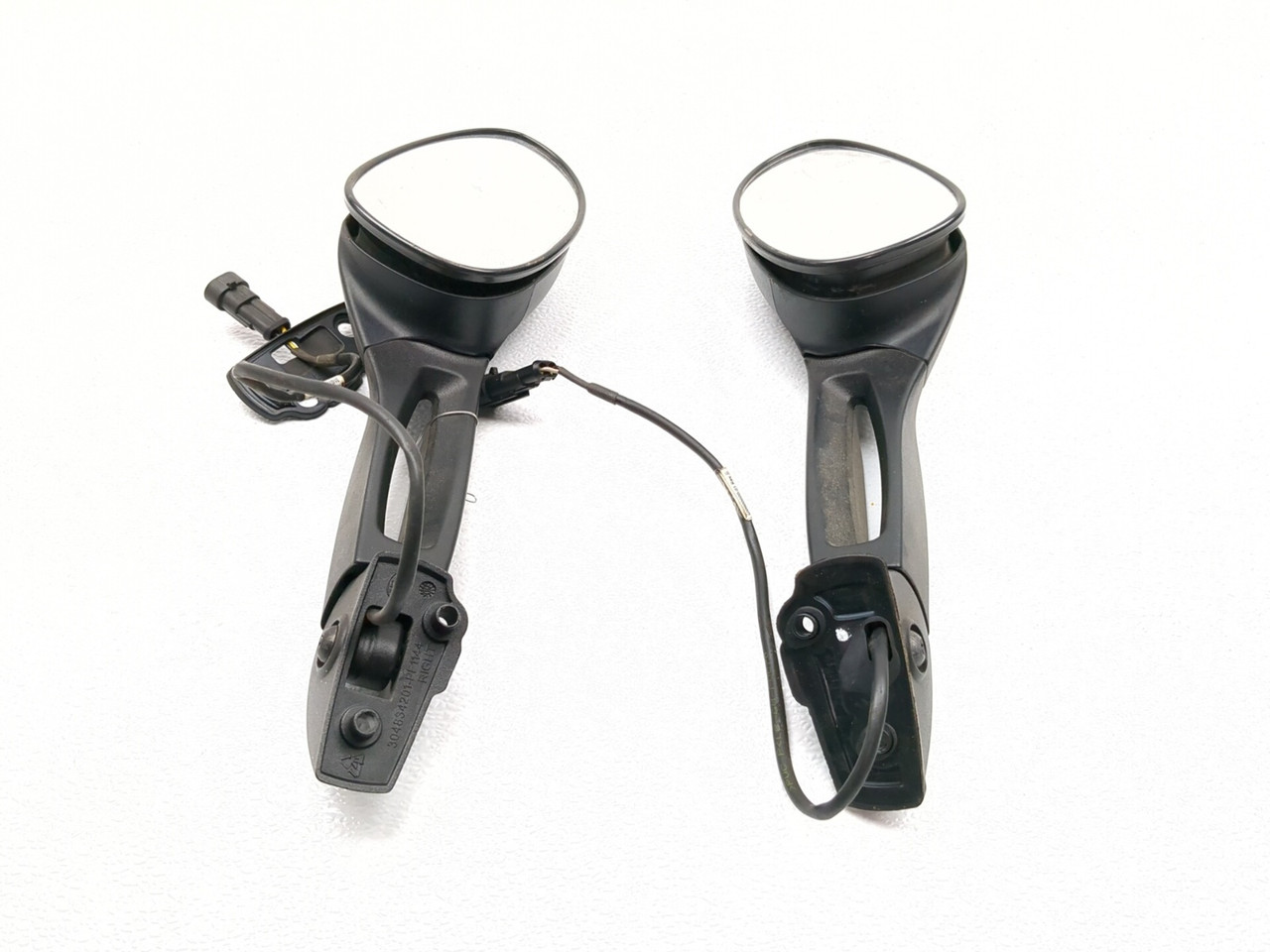 08-12 Can Am Spyder RT SE5 Front Left Right Side Mirror Set