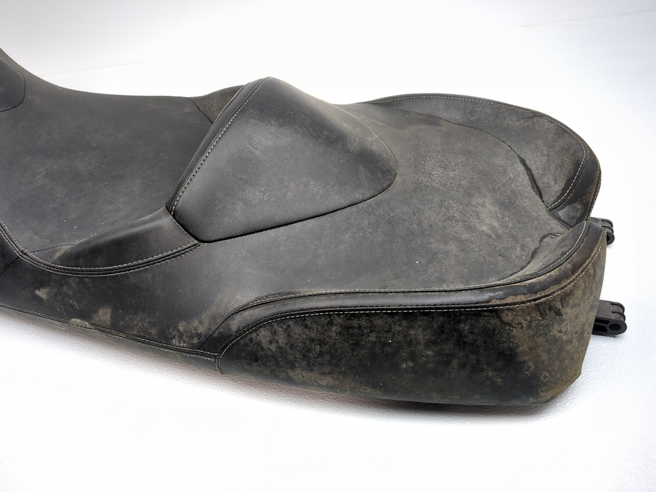 10-13 Can Am Spyder RT Driver Passenger Seat 708000785 - Sun Coast
