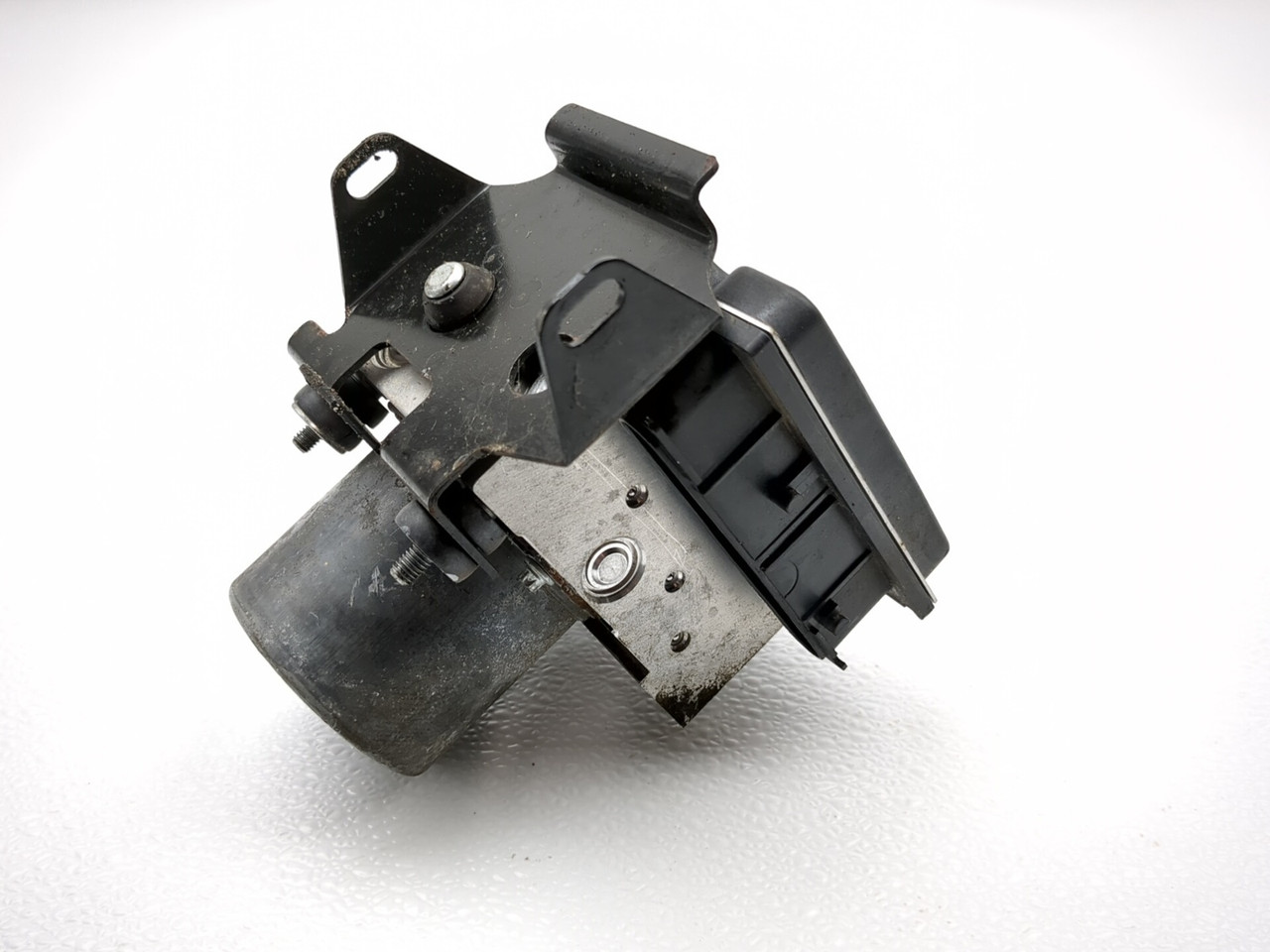 08-12 Can-Am Spyder RT SE5 ABS Pump Module 705600546 - Sun Coast