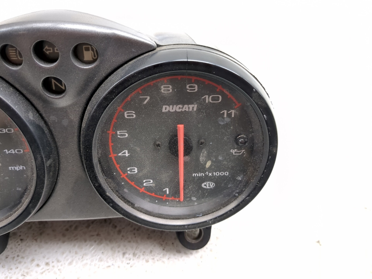 パーツ Ducati ST2 ST4 40140111A SPEEDOMETER パーツ Ducati ST2 ST4
