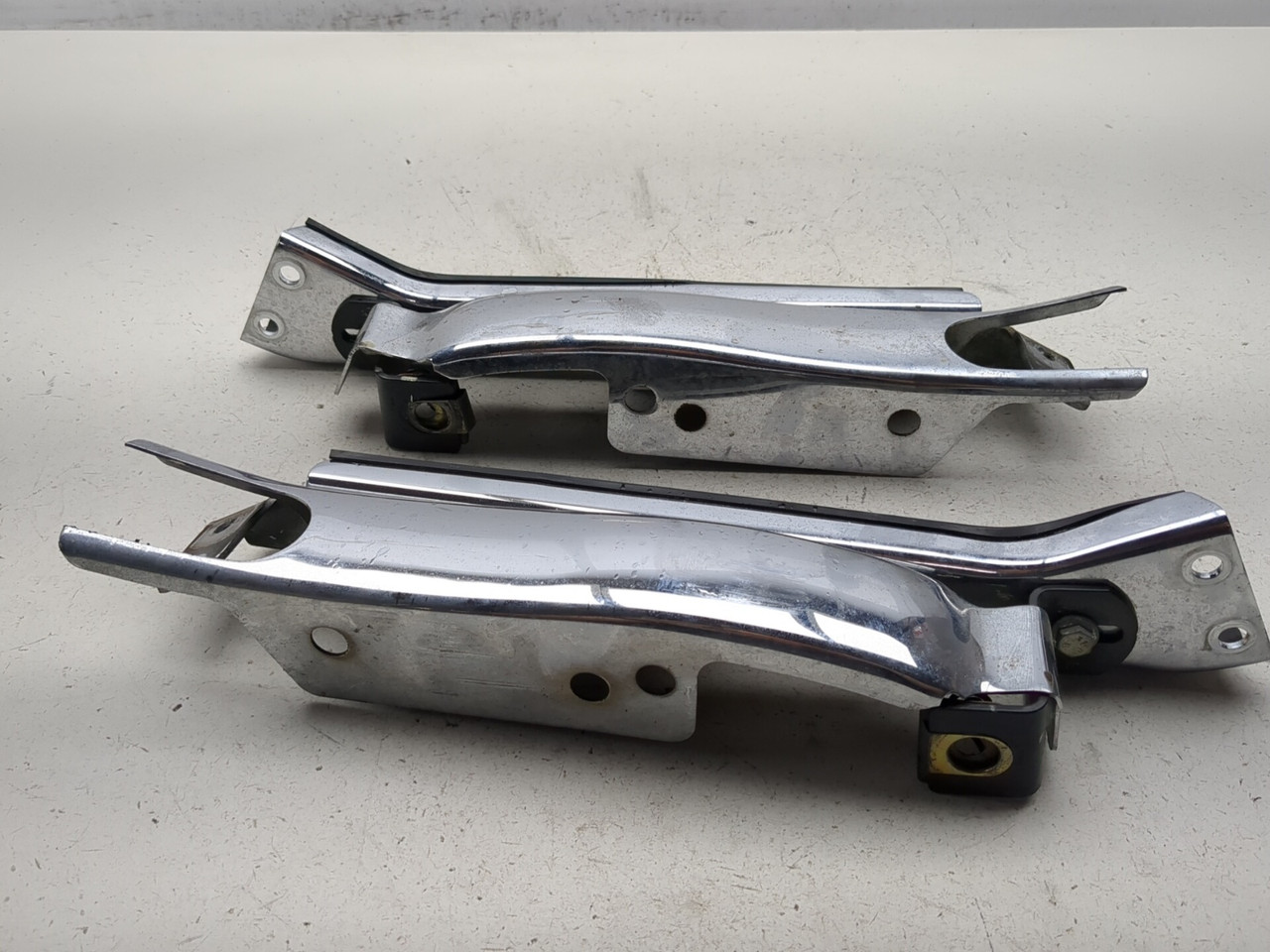 専用オーダー 06-13 Harley HD CVO Ultra FLHTCUSE3 Rear Fender Strut Filler