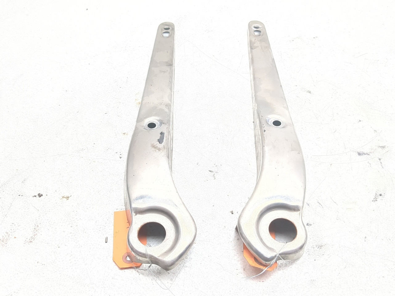 06-10 Harley Davidson FXD Dyna Super Glide Rear Fender Support