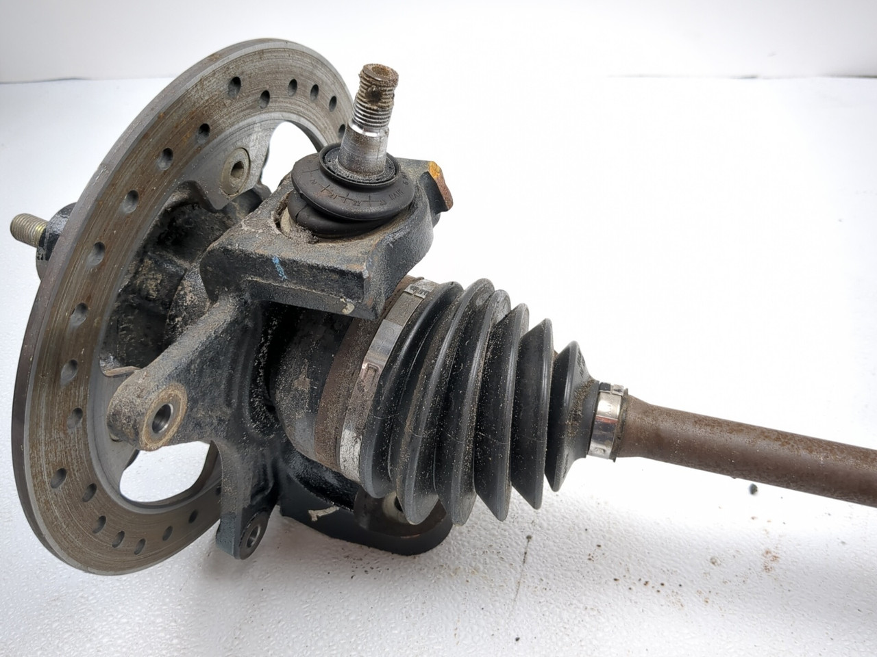 20-24 Kawasaki KRX KRF Teryx 1000 Front Left Axle Knuckle Hub