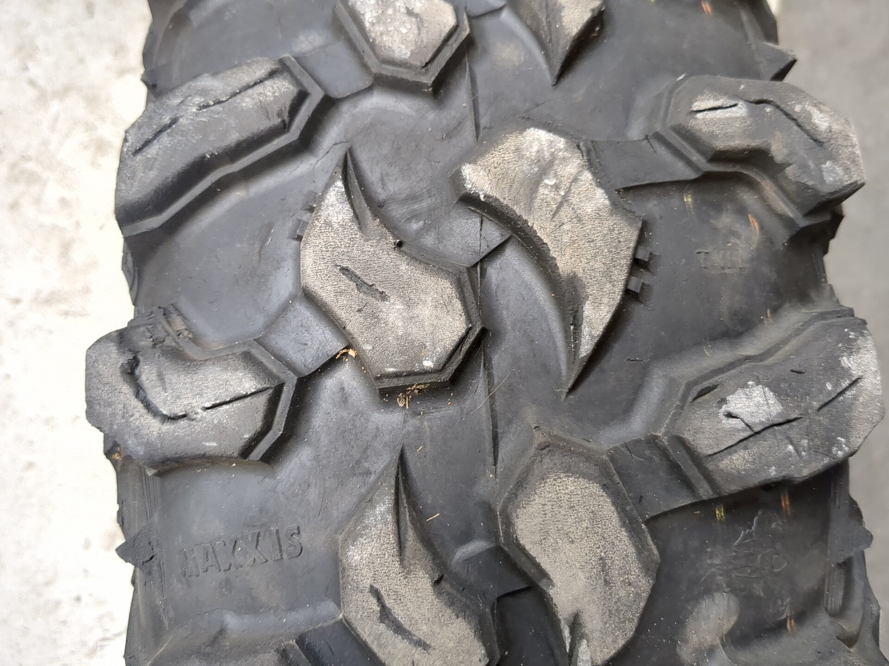 20-24 Kawasaki KRX Teryx 1000 Maxxis Carnivore Front Rear Tire