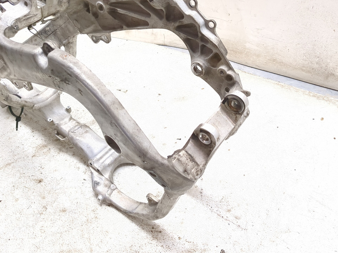 13-16 Honda CRF450R Main Frame Chassis STRAIGHT SLVG - Sun Coast