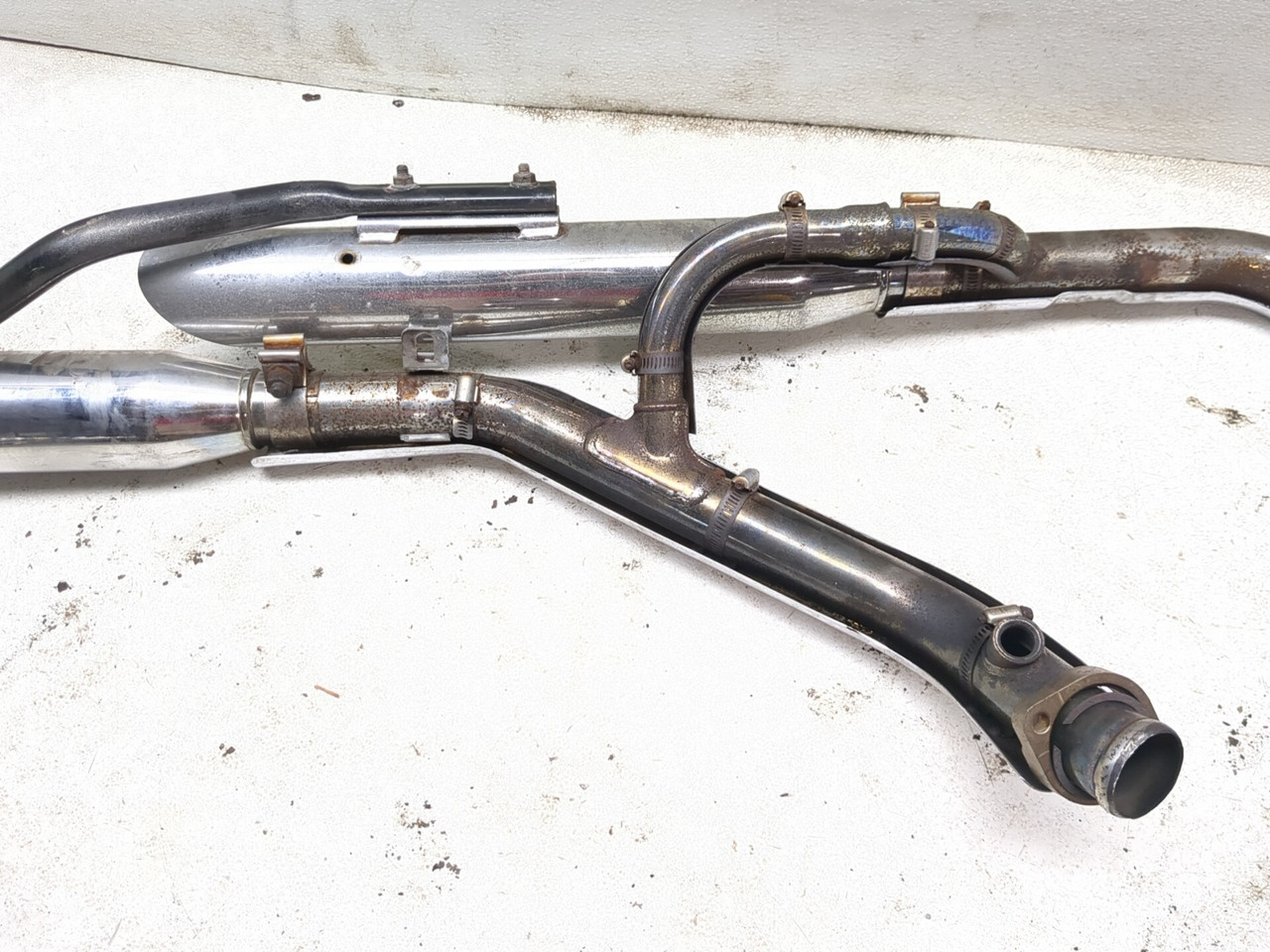 06-14 Harley FXDC Dyna Super Glide Custom Right Exhaust Header