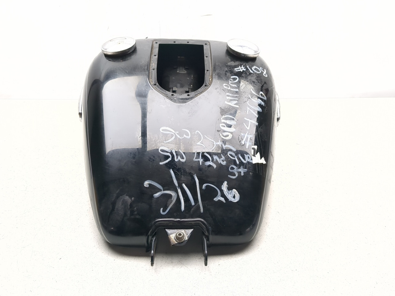 W モンキー様 06-14 Harley FXDC Dyna Super Glide Custom Gas Fuel Tank - Sun