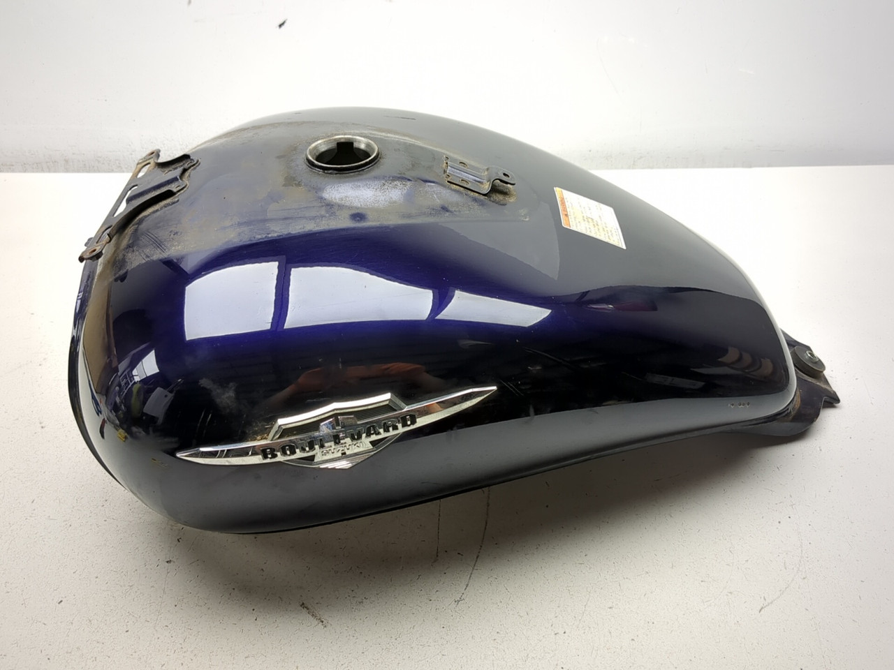 05-09 Suzuki VZ800 Boulevard M50 Gas Fuel Tank 44100-39G30-YLD