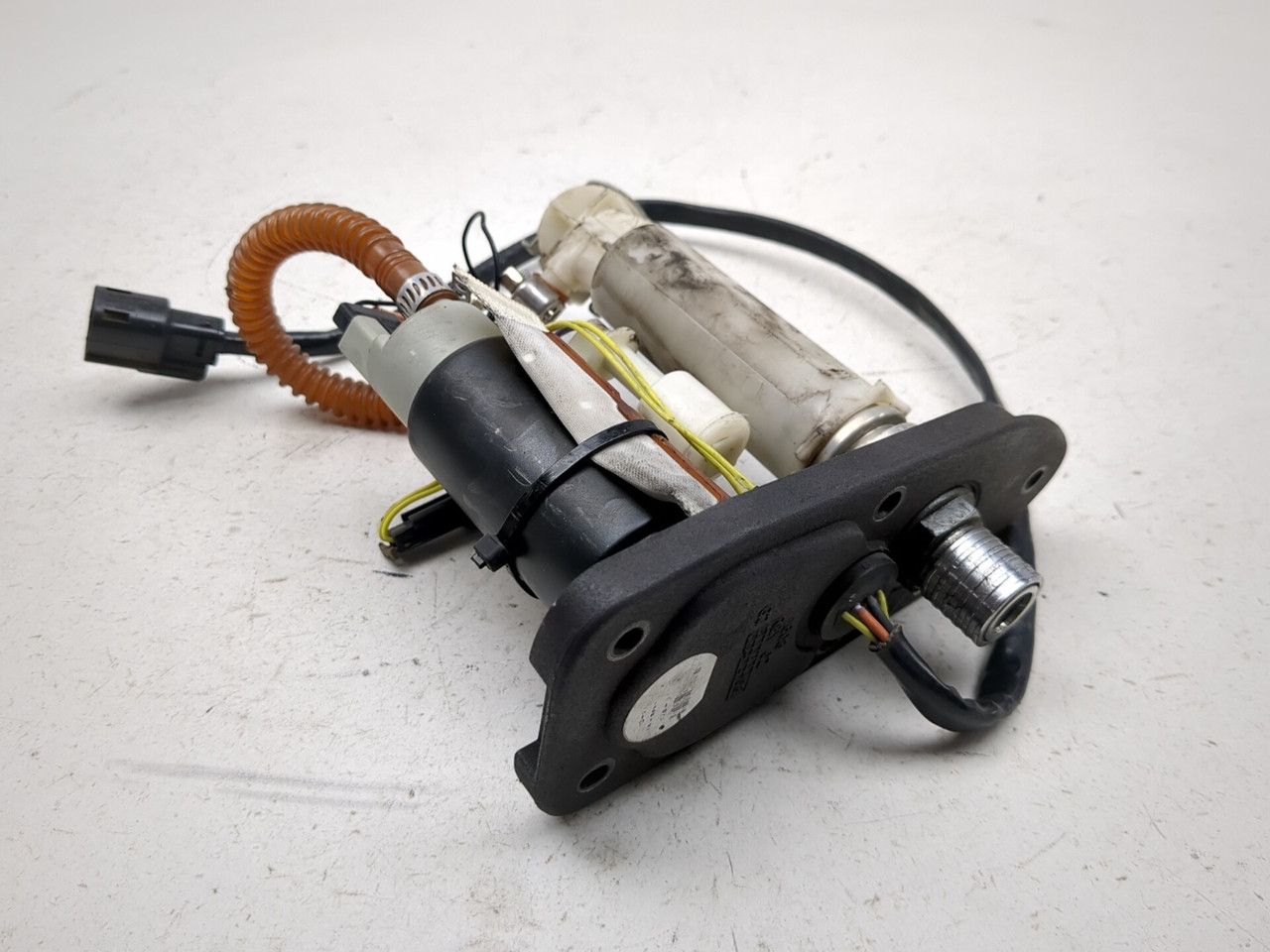 06-11 Harley-Davidson Sportster XL1200L Rear Fuel Pump Assembly