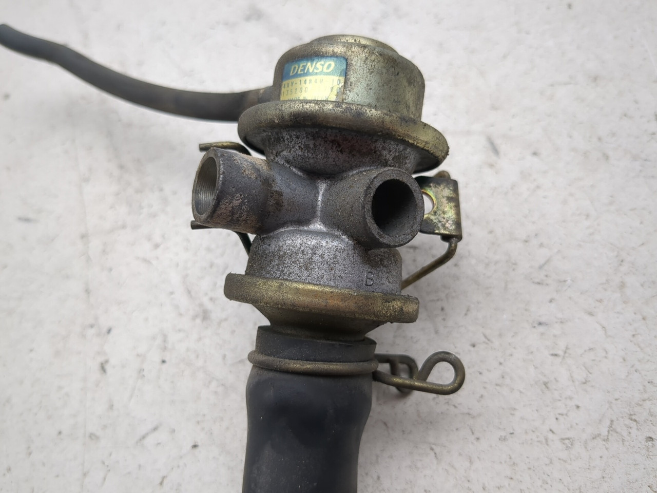 05-09 Suzuki VZ800 Boulevard M50 Air Breather Valve - Sun Coast