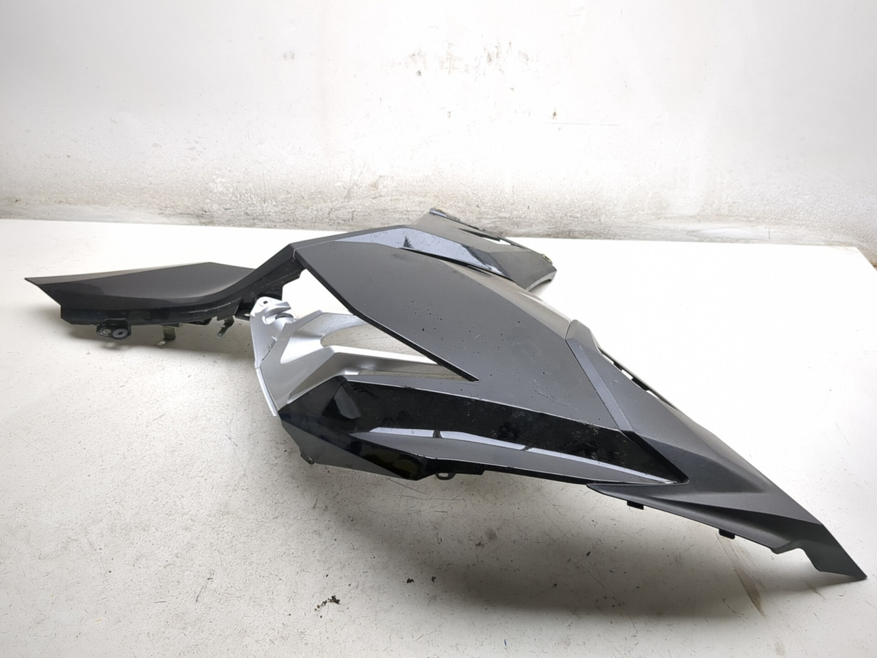 18-26 Kawasaki Ninja 400 EX400 Front Right Side Fairing Cowl Body