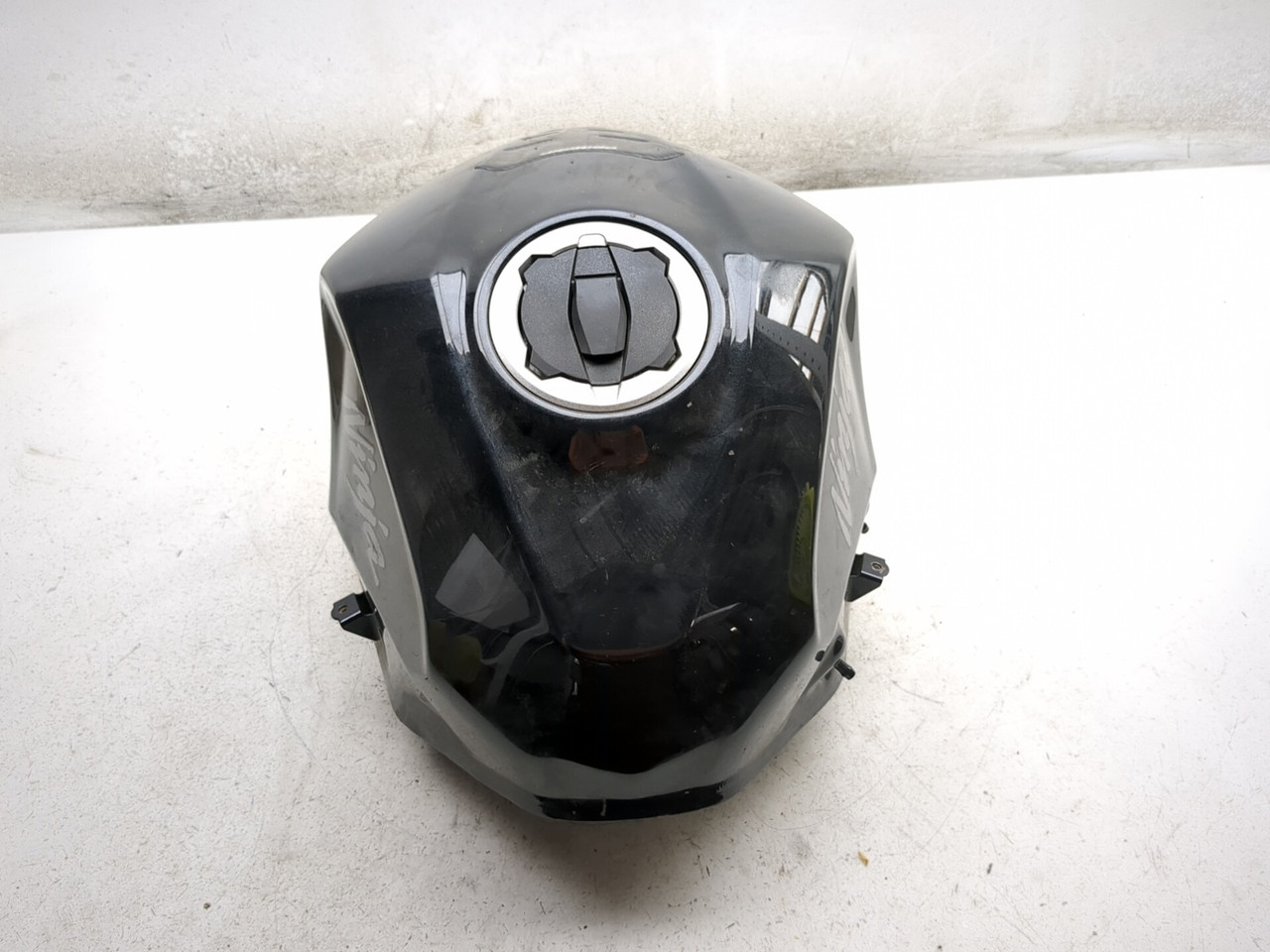 18-26 Kawasaki Ninja 400 EX400 Gas Fuel Tank 51001-0816-660 - Sun
