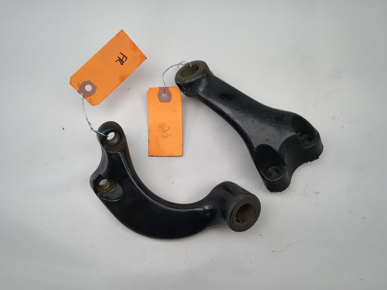 わーるど 06-11 Harley-Davidson Sportster XL1200L Front Foot Peg Mount Set