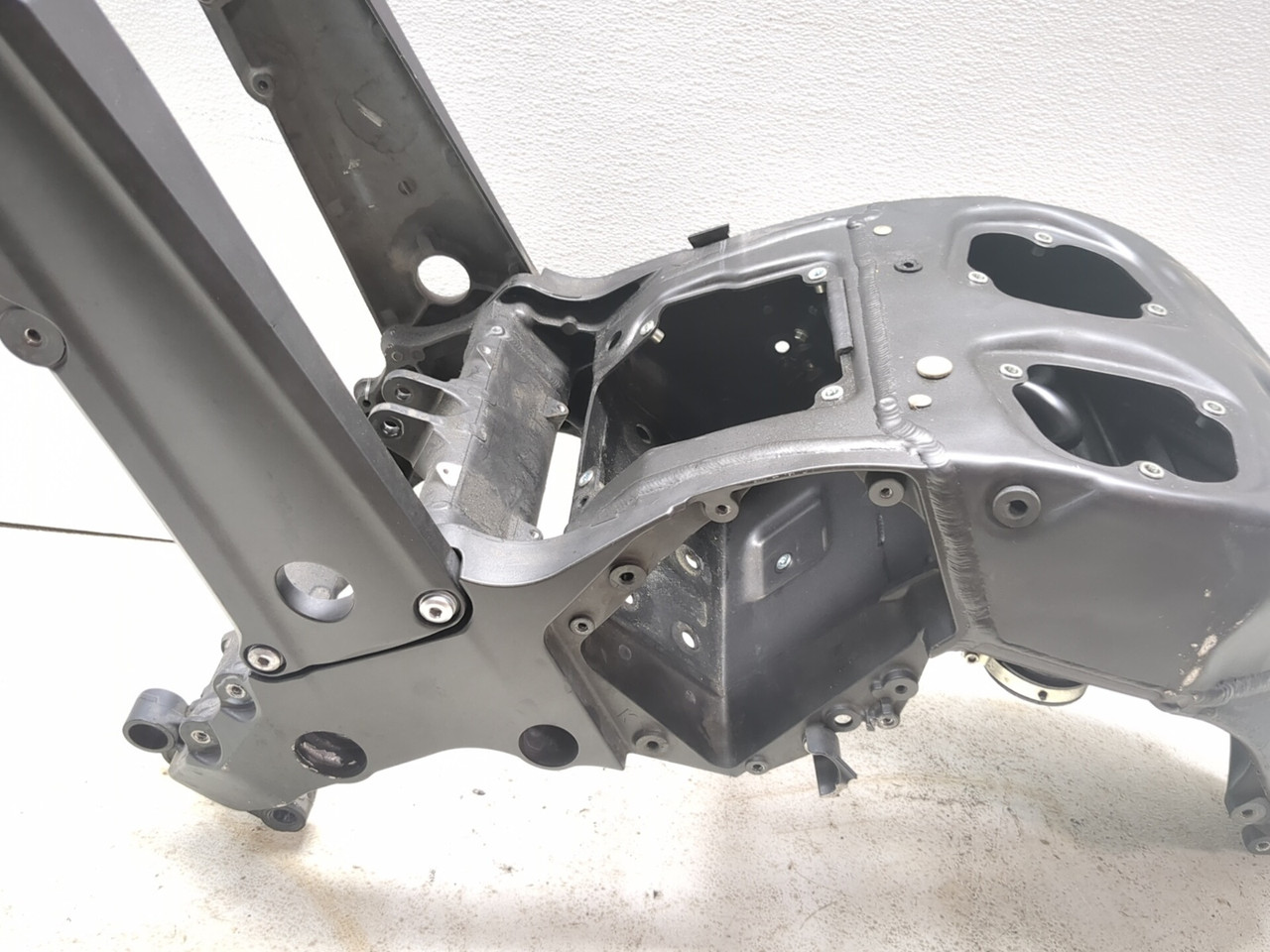 12-21 Kawasaki Ninja ZX14 Main Frame Chassis STRAIGHT SLVG - Sun