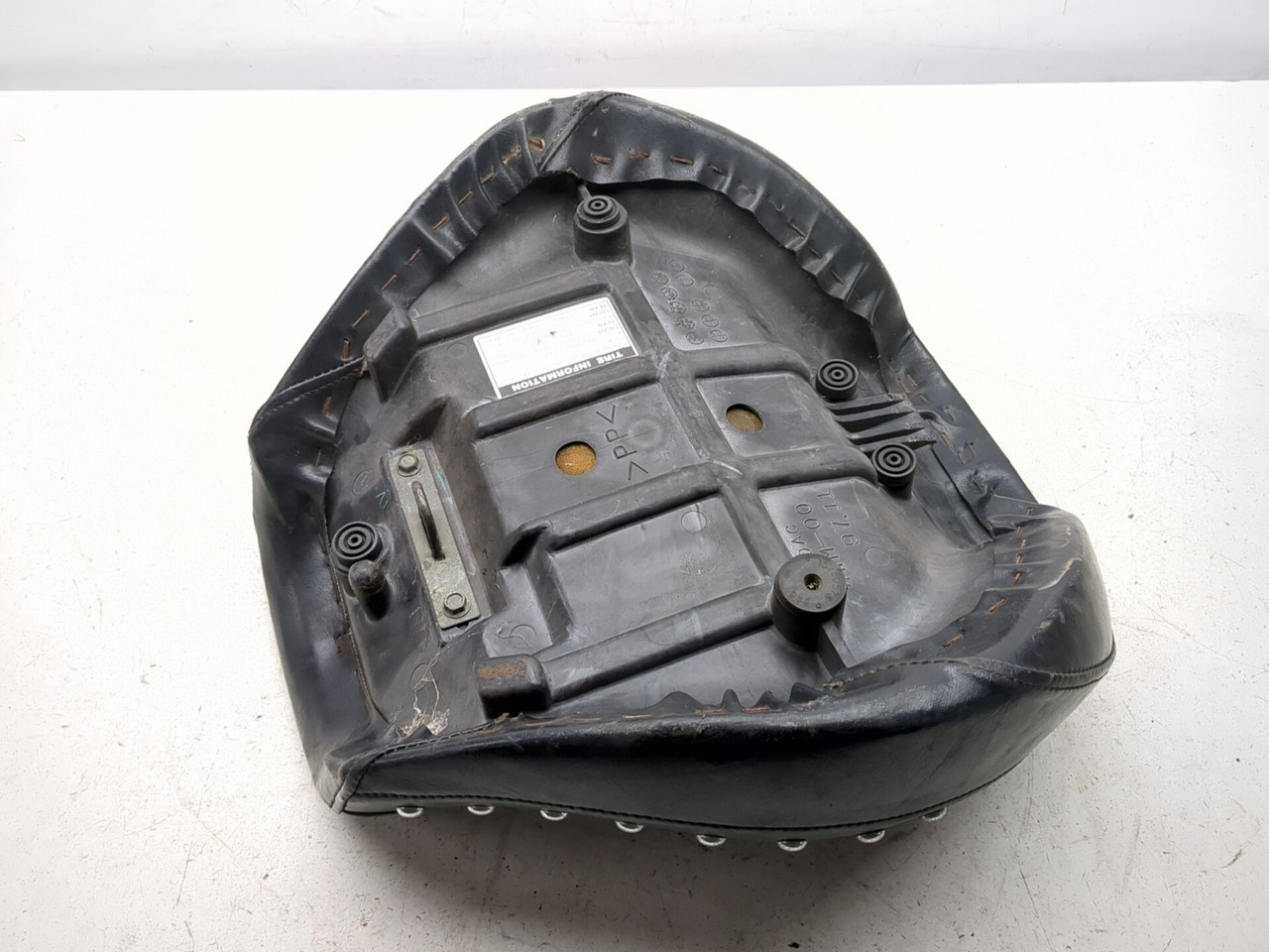 99-03 Yamaha Road Star XV1600 Silverado Front Driver Seat 4WM